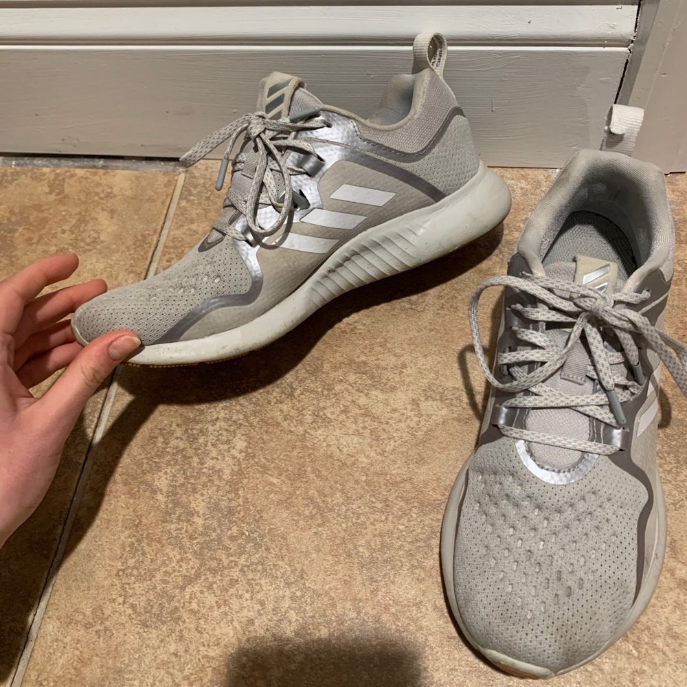 Adidas Edge Bounce Sneakers